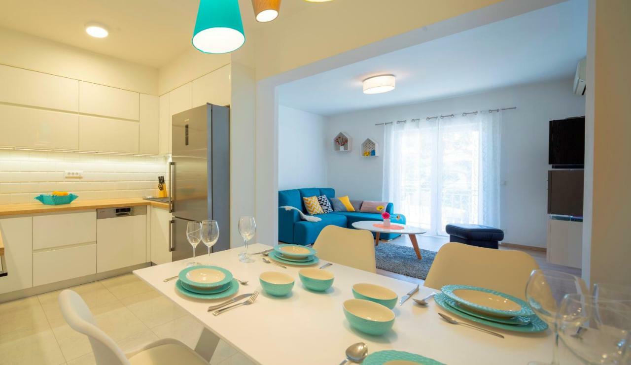 Apartman Pjero 3+2 Makarska Exteriör bild