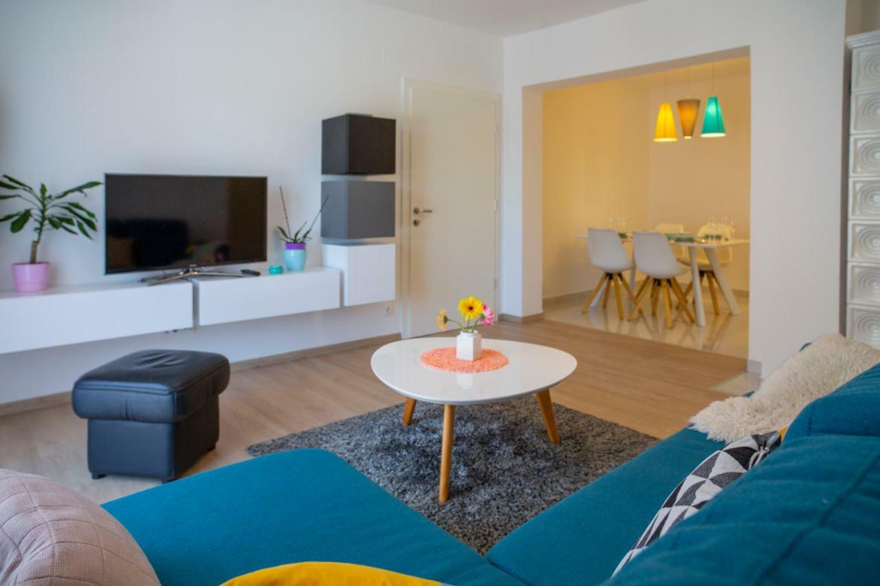 Apartman Pjero 3+2 Makarska Exteriör bild